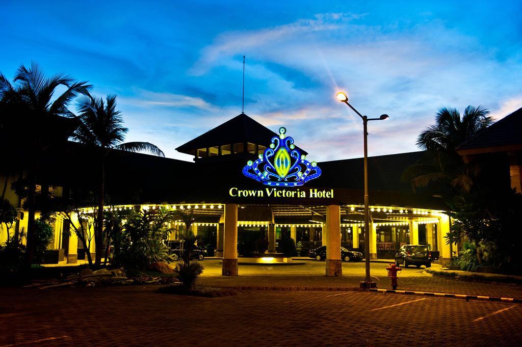 Crown Victoria Hotel טולונגאגונג מראה חיצוני תמונה